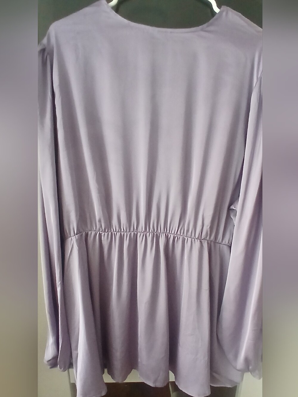 Torrid Lilac Button-Front Peplum Shirt SZ 3 - Picture 4 of 6
